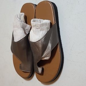 Foam Sandals